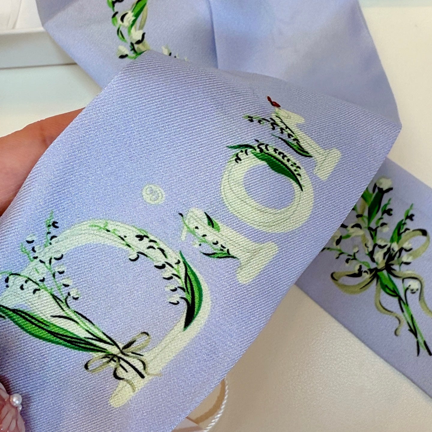 DIOR 26S SCARF 105CM IN SILK 304063