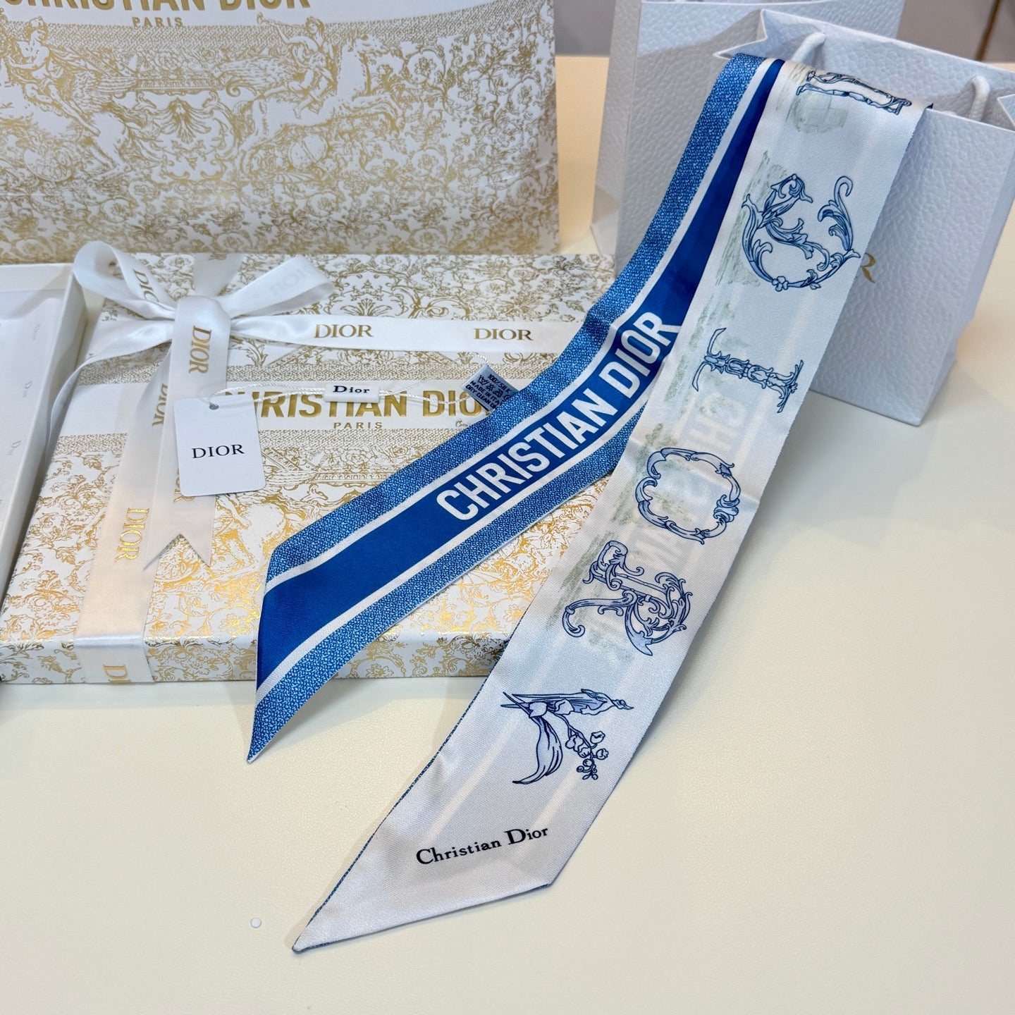 DIOR 26S SCARF 105CM IN SILK 304068