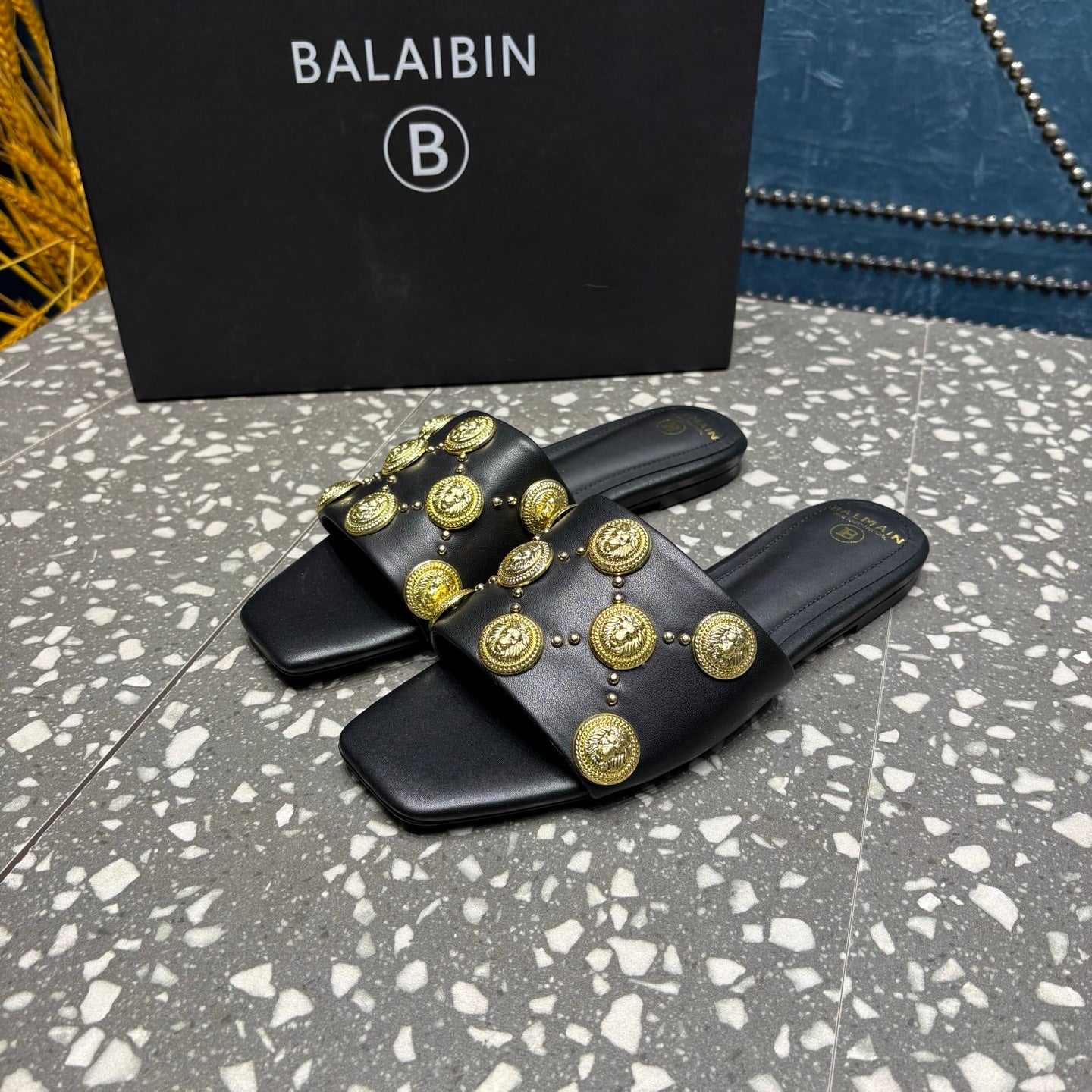BALMAIN 26S SLIPPERS IN BLACK CALFSKIN WITH GOLD HARDWARE