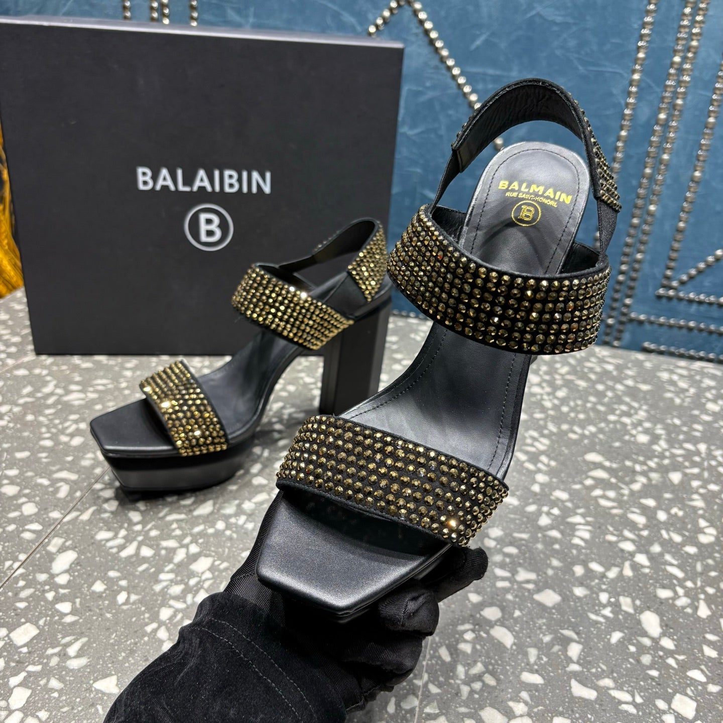 BALMAIN 26S HIGH-HEELED SANDALS 105 MM IN BLACK CALFSKIN WITH GOLD STONE EMBELLISHED