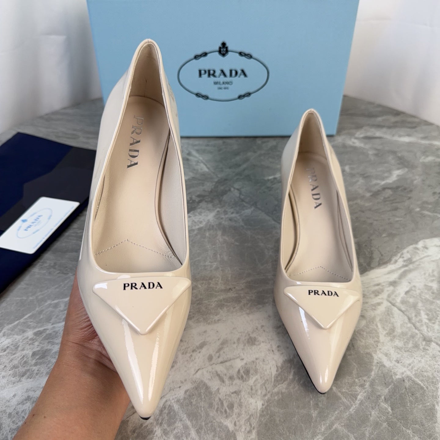 PRADA 25S POINTED-TOE HIGH HEELS 55 MM IN BEIGE GLOSSY LAMBSKIN
