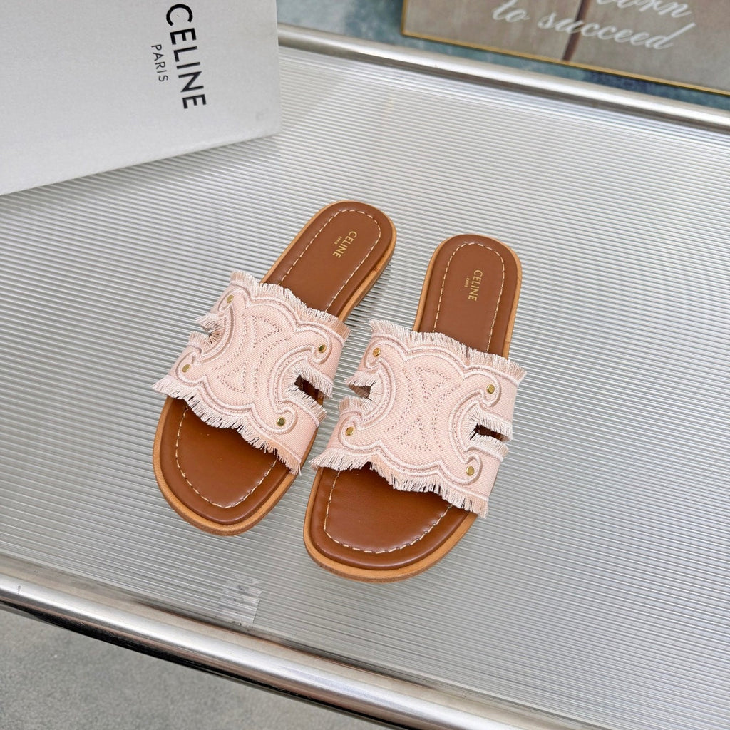 CELINE 26S TRIOMPHE SLIDE SANDALS IN BLUSH PINK CANVAS