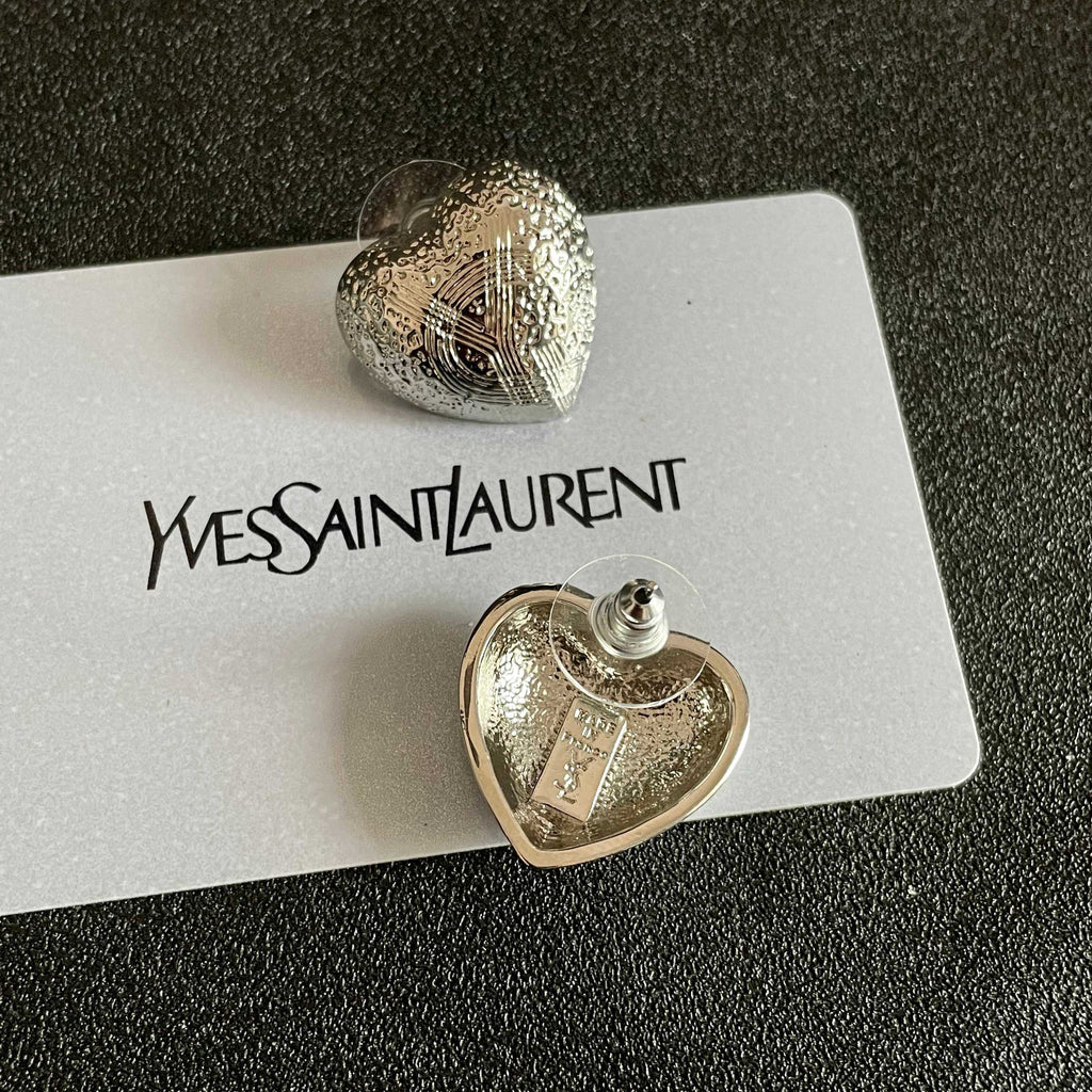 YSL 26S TEXTURED HEART STUD EARRINGS IN SILVER TONE METAL 622901