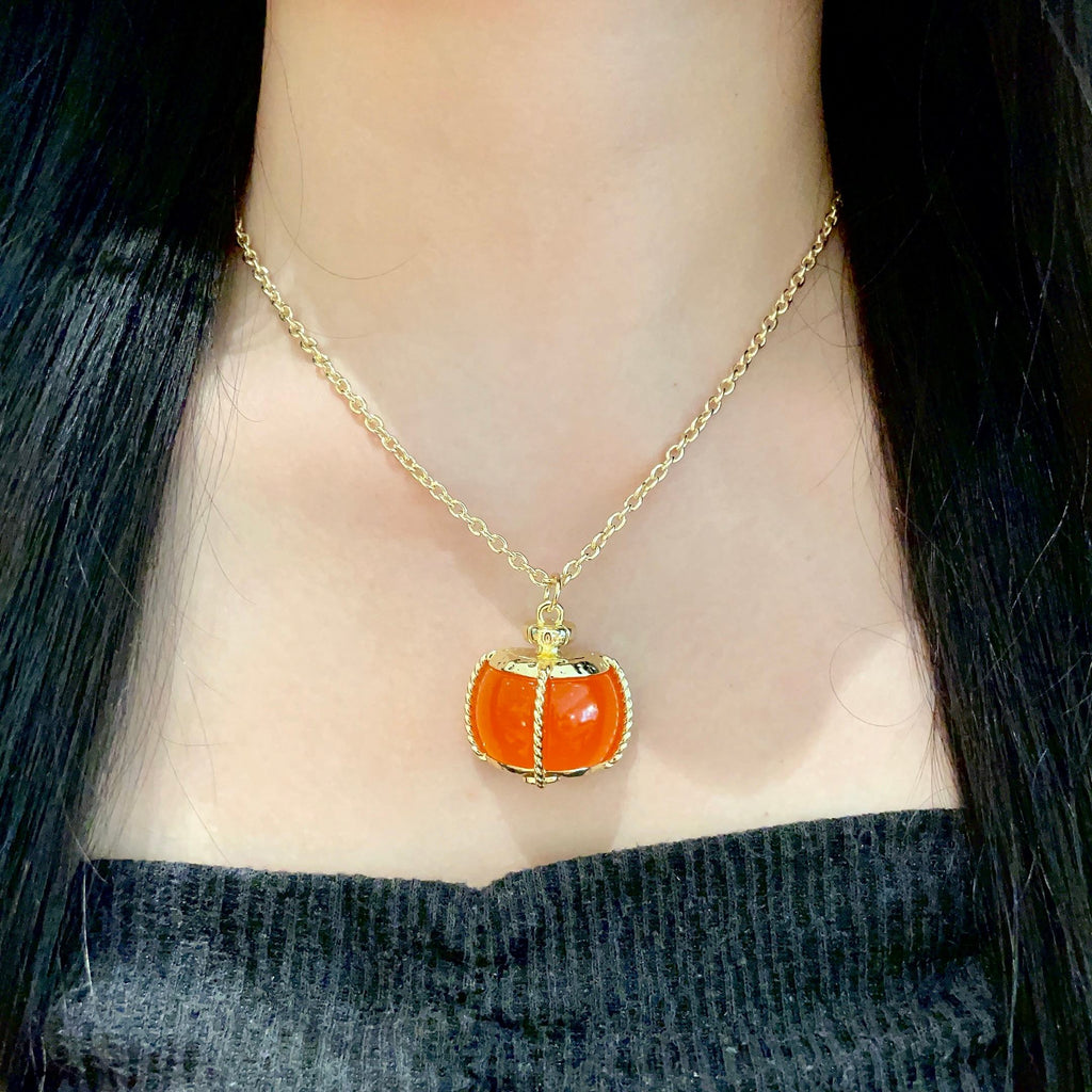 CHANEL 26S DOUBLE C LOGO ORANGE RESIN STATEMENT PENDANT NECKLACE IN GOLD METAL 629172