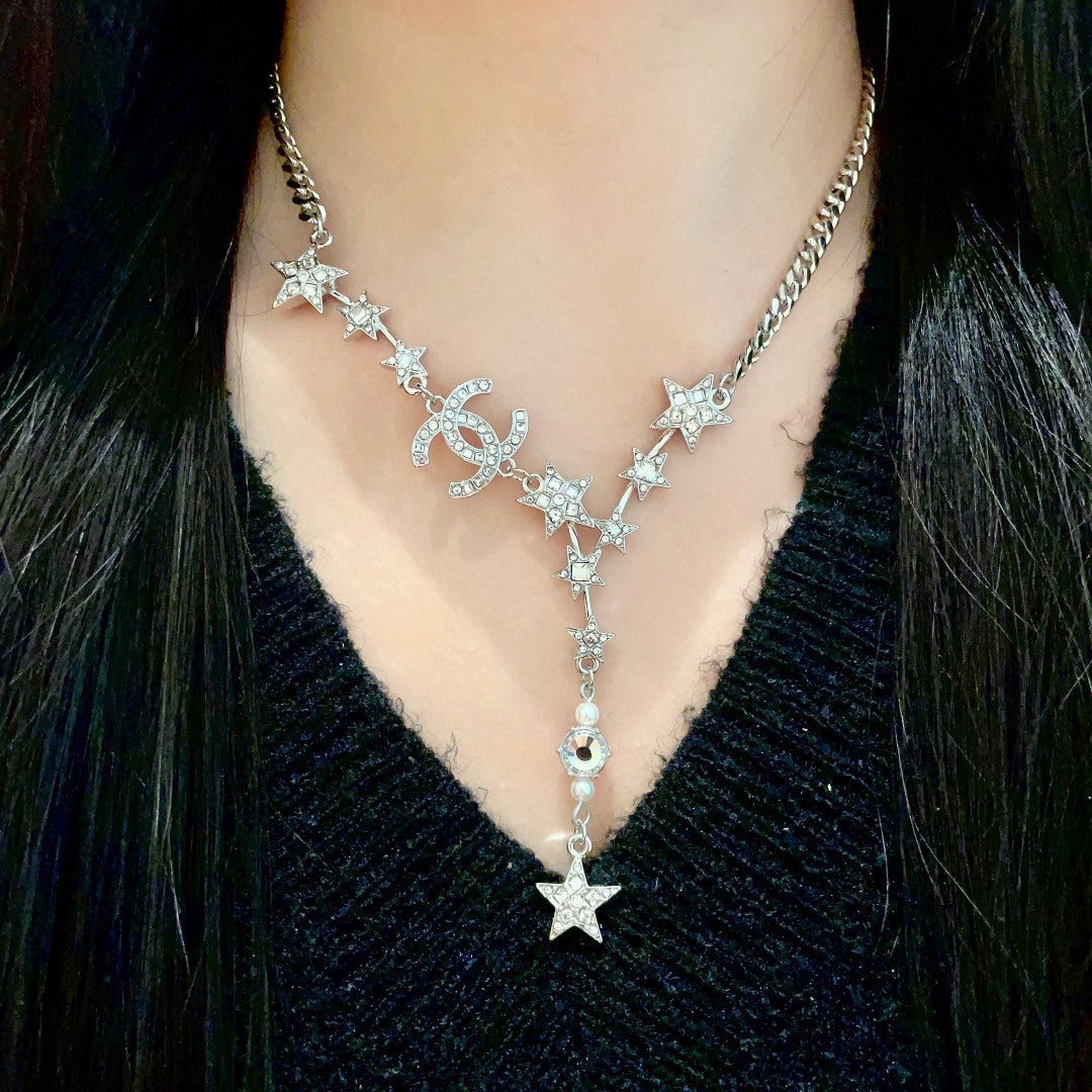 CHANEL 26S DOUBLE C LOGO STAR & PEARL DROP CHAIN NECKLACE IN SILVER METAL 629971
