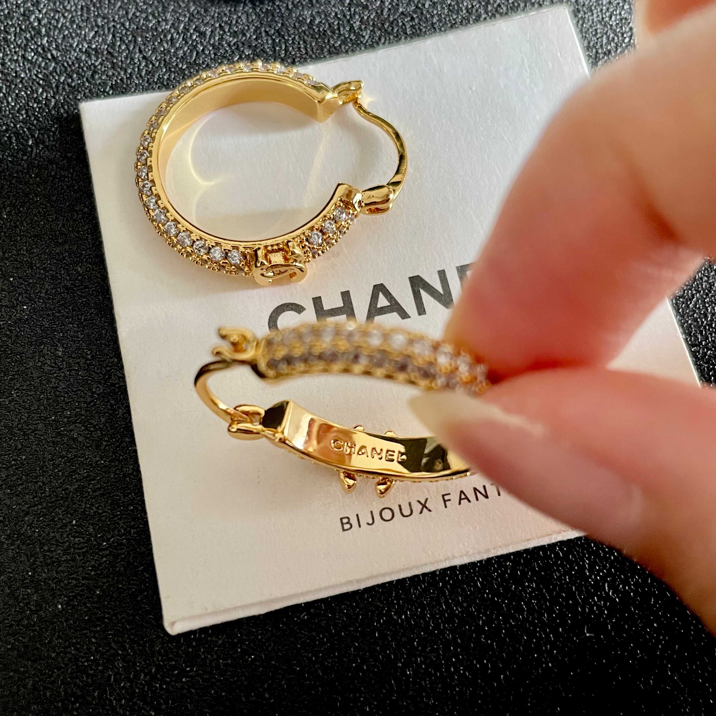 CHANEL 26S DOUBLE C LOGO FULL PAVE CRYSTAL HOOP EARRINGS IN GOLD METAL 630068