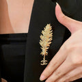 CHANEL 26S DOUBLE C LOGO CRYSTAL EMBELLISHED LEAF BROOCH IN GOLD METAL 630082
