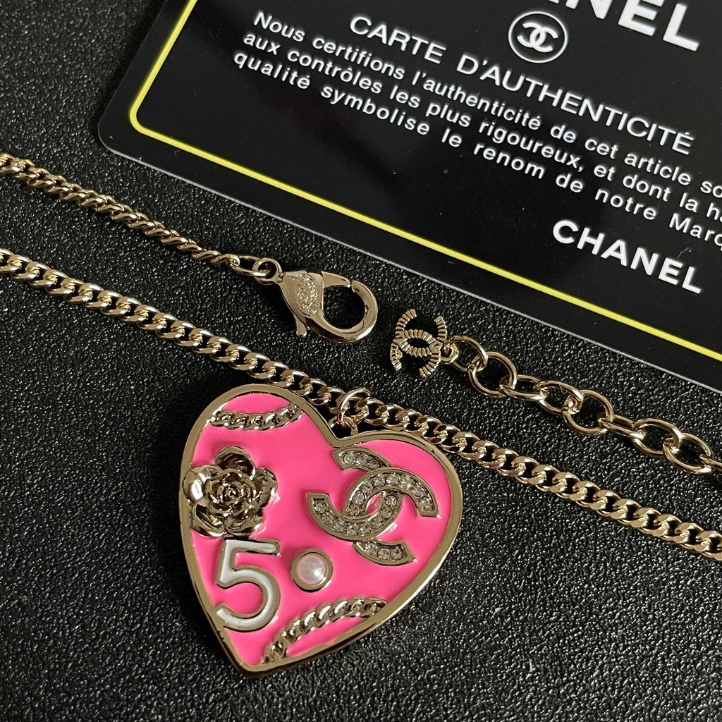 CHANEL 26S DOUBLE C LOGO PINK ENAMEL HEART CHARM NECKLACE WITH NO.5 DETAIL IN GOLD METAL 630795