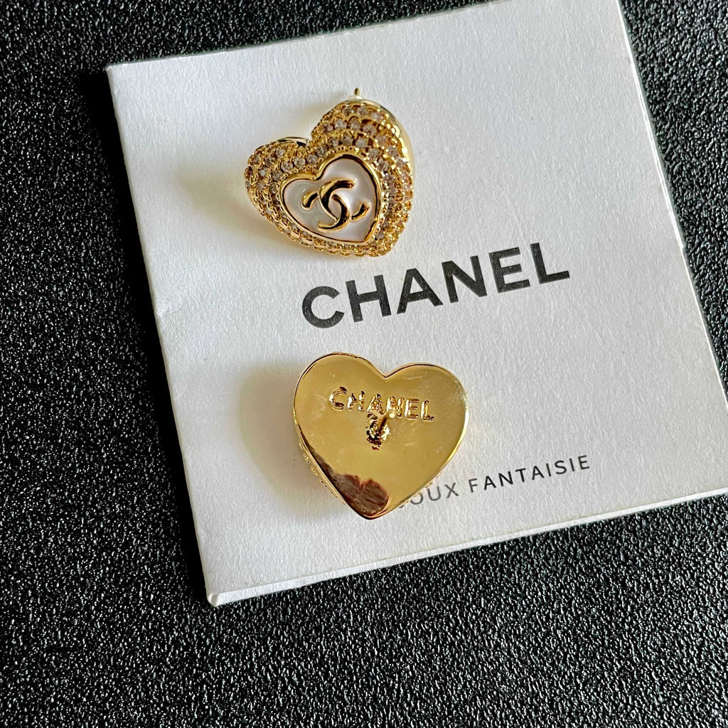 CHANEL 26S DOUBLE C LOGO PAVE HEART STUD EARRINGS WITH WHITE ENAMEL IN GOLD METAL 631815