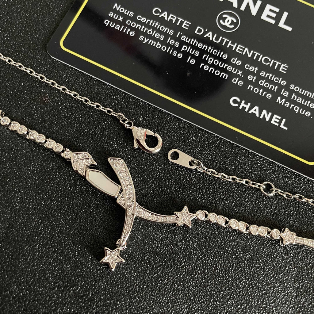 CHANEL 26S CRYSTAL STAR CHARM NECKLACE IN ROSE SILVER  METAL 631897