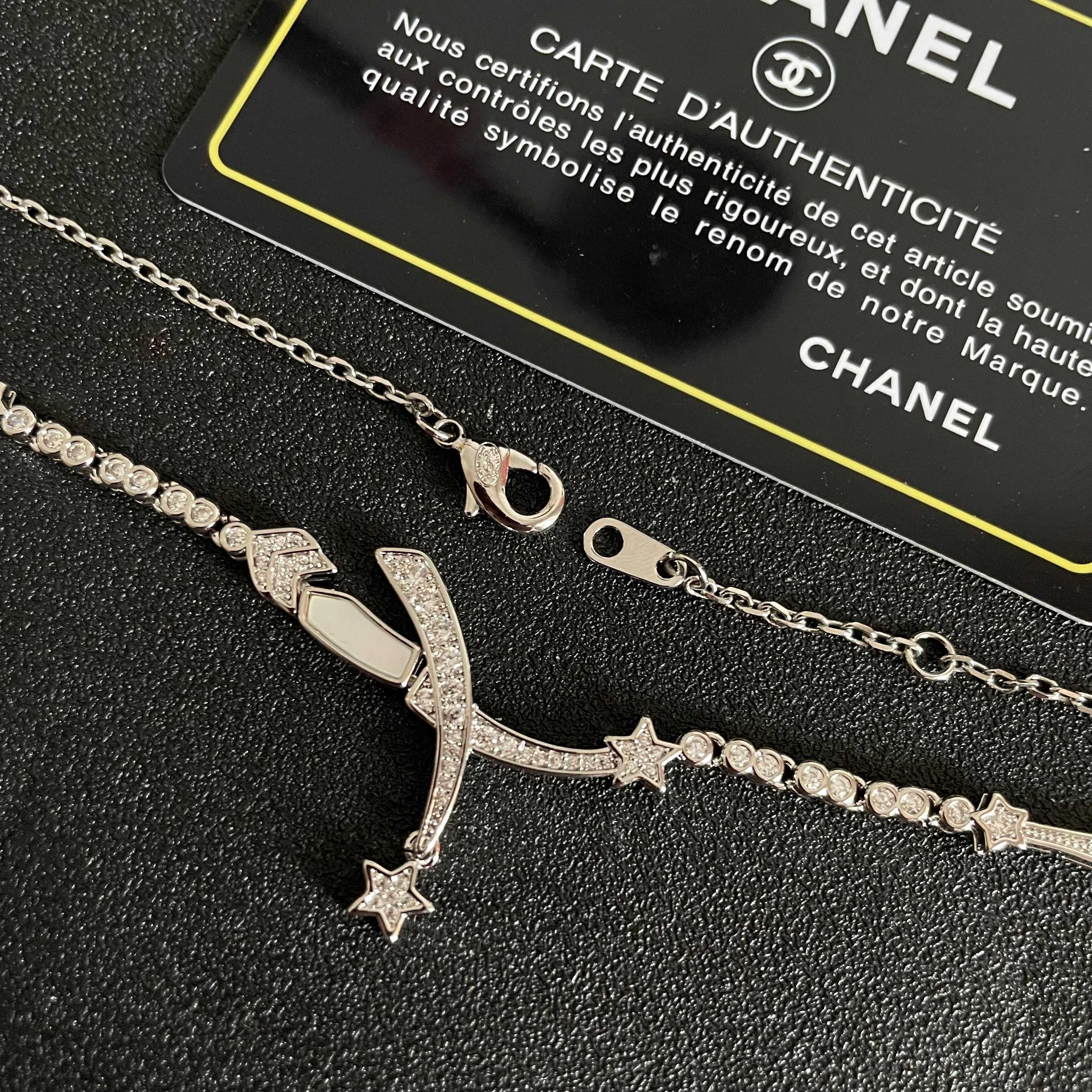 CHANEL 26S CRYSTAL STAR CHARM NECKLACE IN ROSE SILVER  METAL 631897