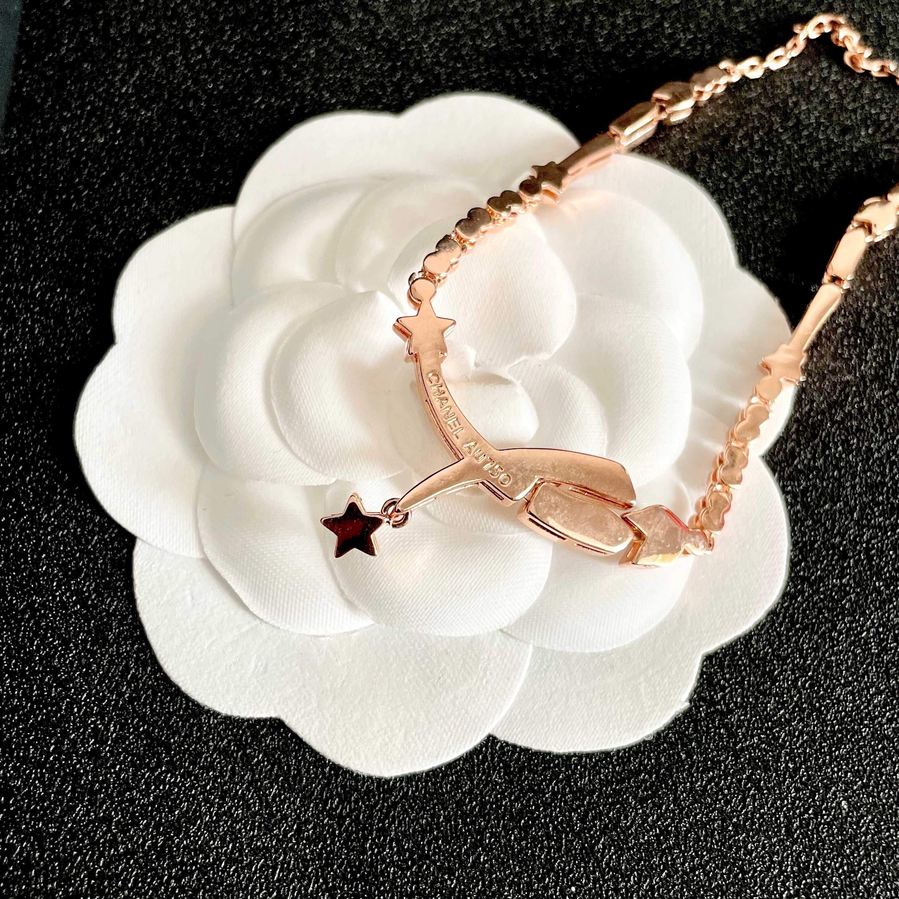 CHANEL 26S CRYSTAL STAR CHARM NECKLACE IN ROSE GOLD METAL 631898