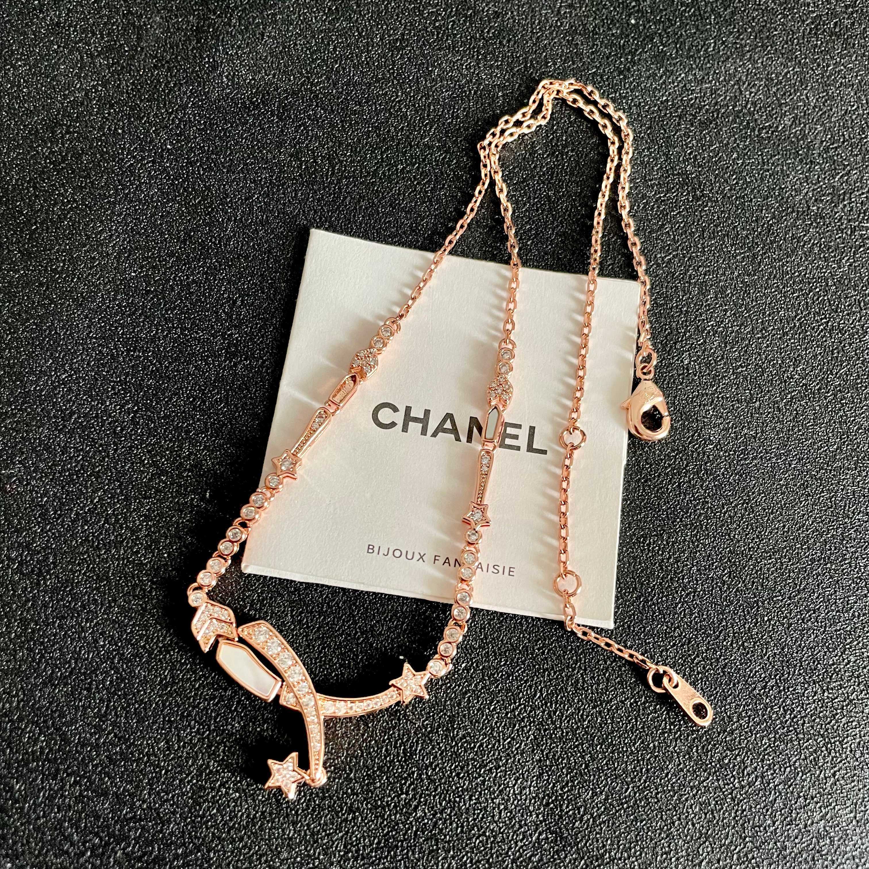CHANEL 26S CRYSTAL STAR CHARM NECKLACE IN ROSE GOLD METAL 631898