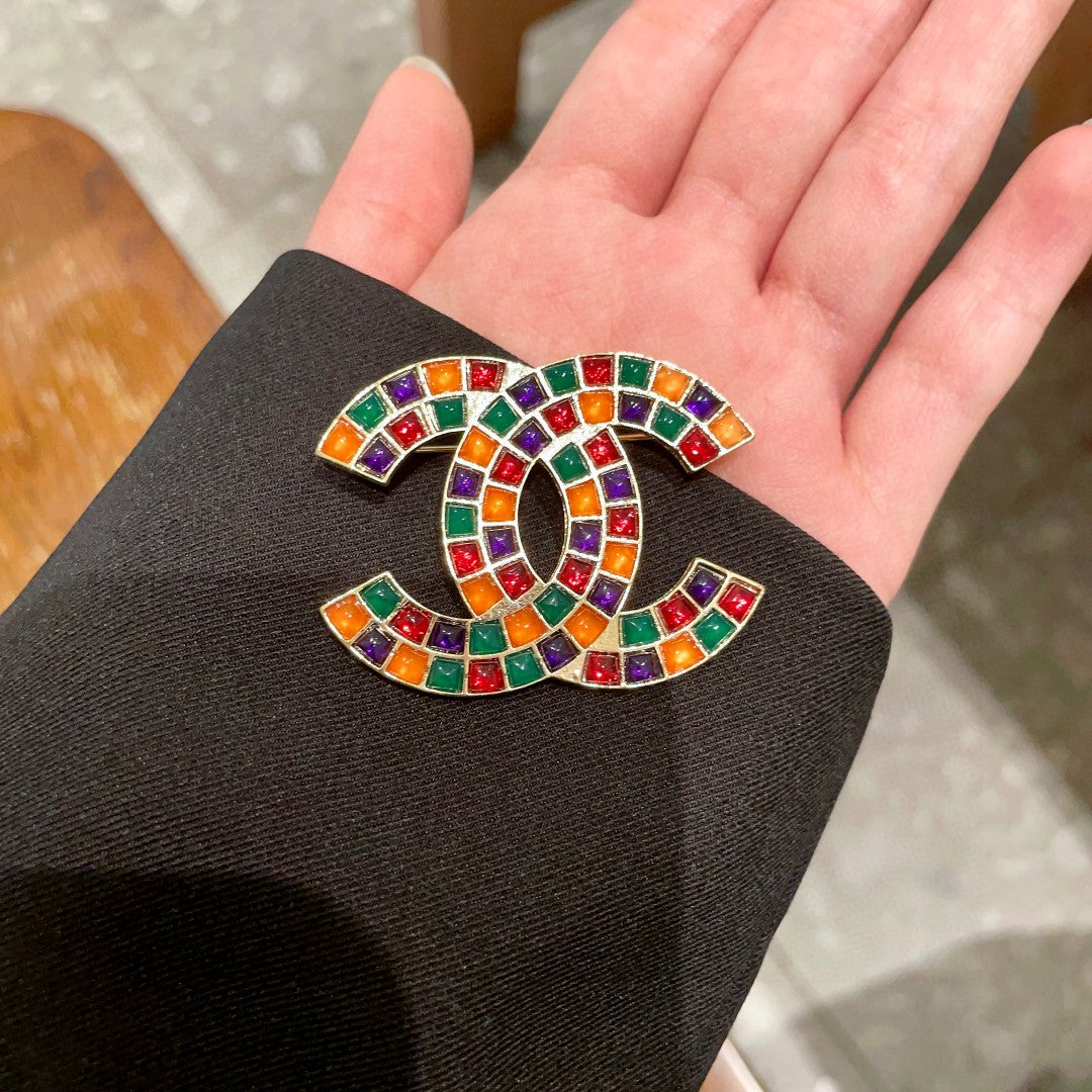 CHANEL 26S DOUBLE C LOGO MOSAIC BROOCH IN MULTICOLOR ENAMEL 631918