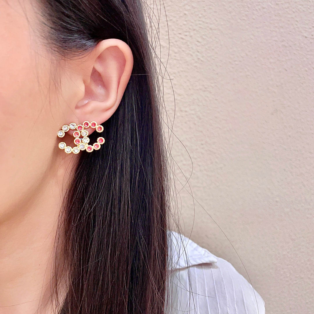 CHANEL 26S DOUBLE C LOGO MULTI CRYSTAL BEADED STUD EARRINGS IN GOLD METAL 633161