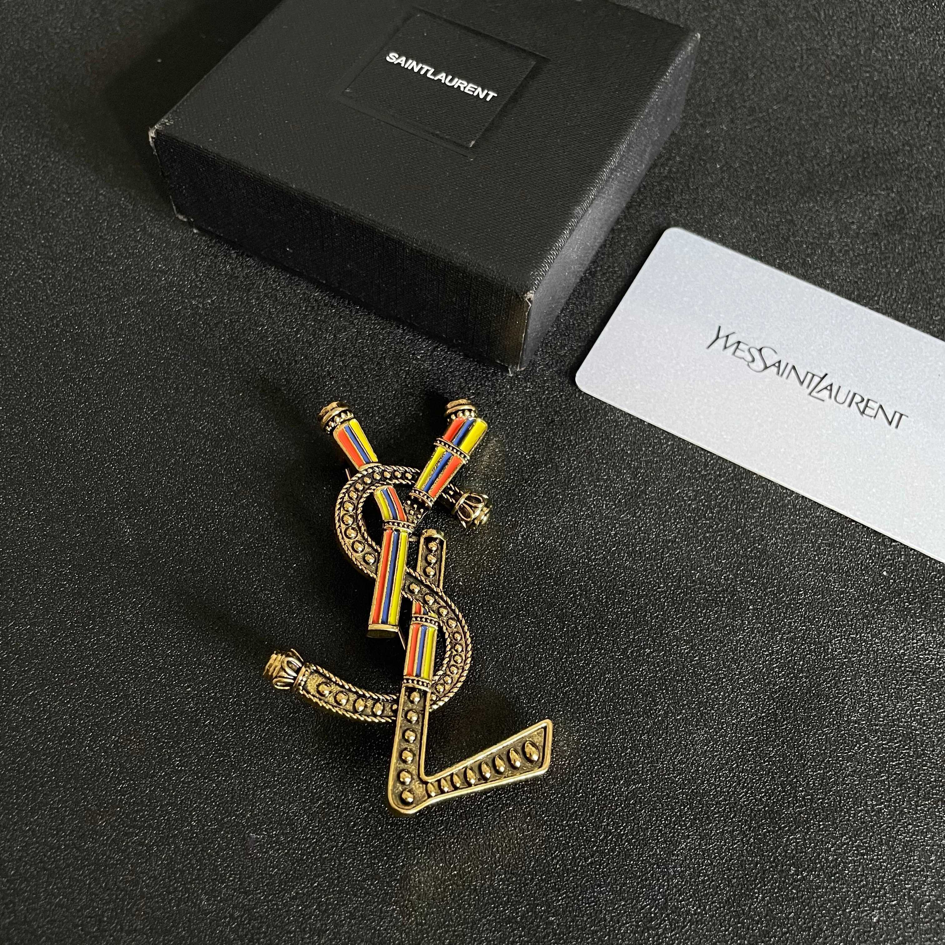 YSL 26S RAINBOW STRIPE LOGO BROOCH IN AGED GOLD TONE METAL 634975