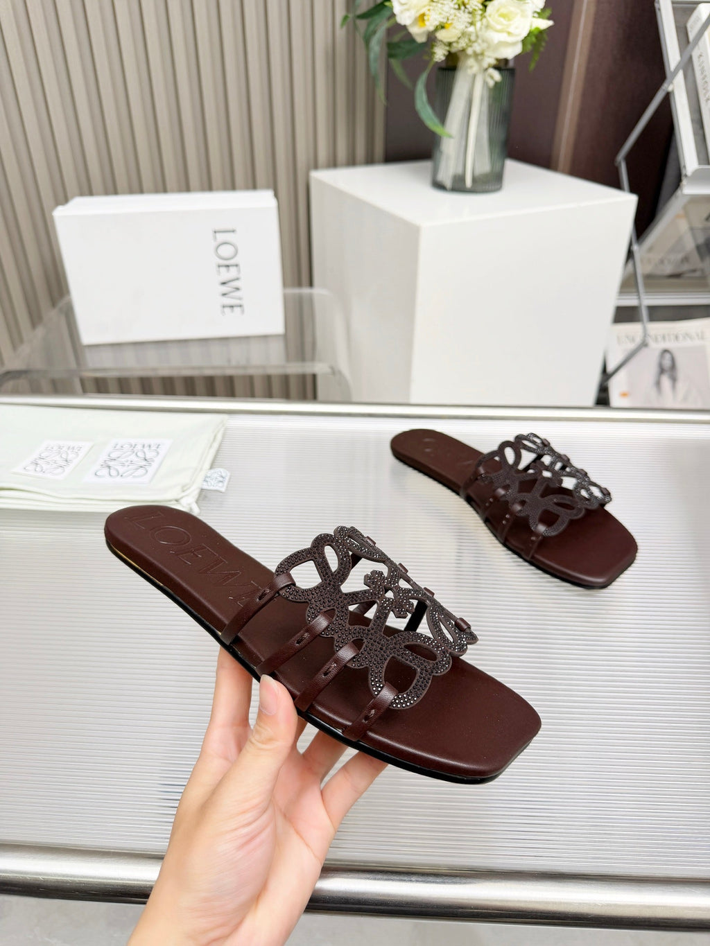 LOEWE 26S FLAT SANDALS IN DARK BROWN CALFSKIN WITH CRYSTALS