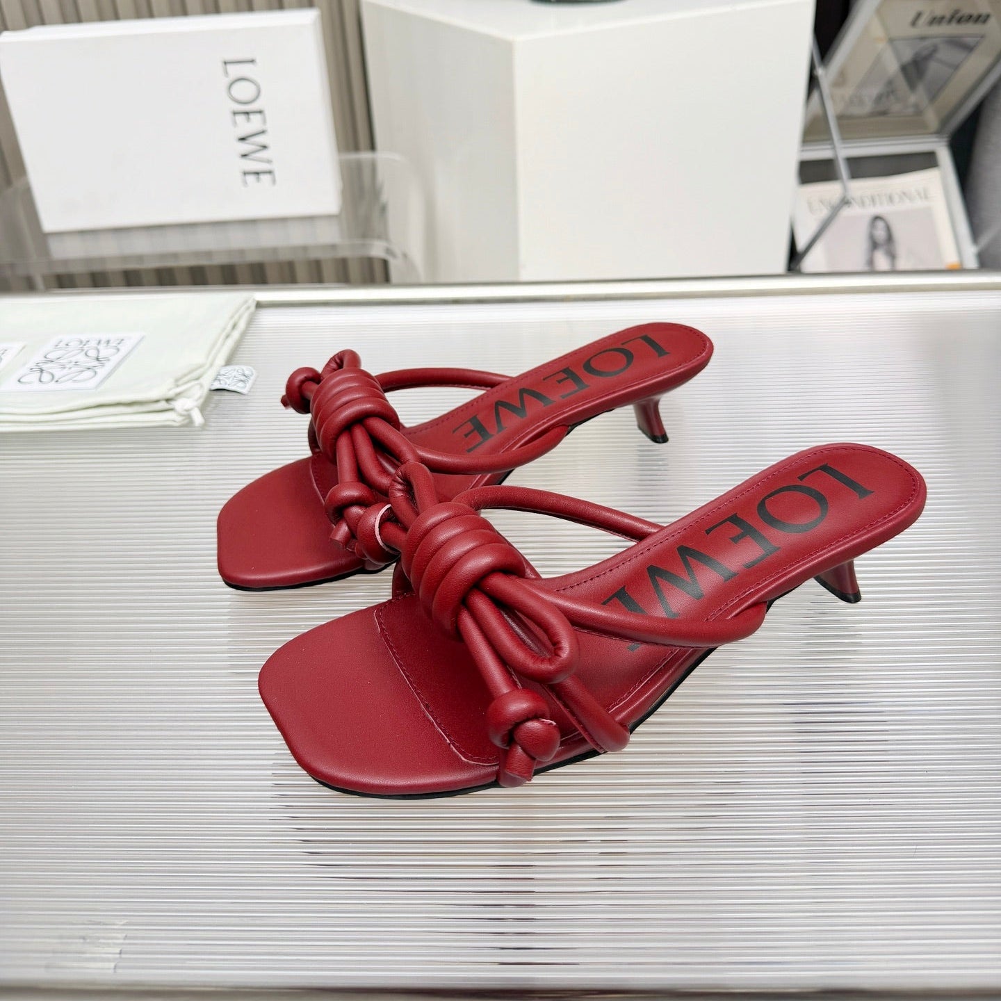 LOEWE 26S KITTEN HEEL KNOT SANDALS 45MM IN BURGUNDY RED CALFSKIN