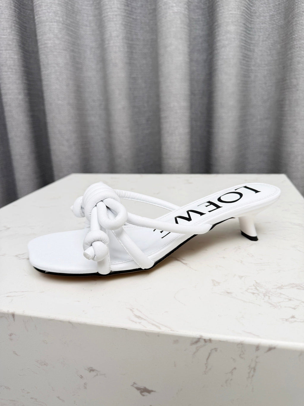 LOEWE 26S KITTEN HEEL KNOT SANDALS 45MM IN WHITE CALFSKIN