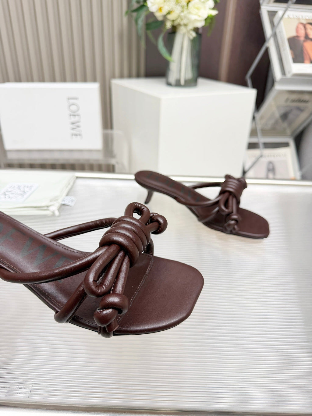 LOEWE 26S KITTEN HEEL KNOT SANDALS 45MM IN DARK BROWN CALFSKIN
