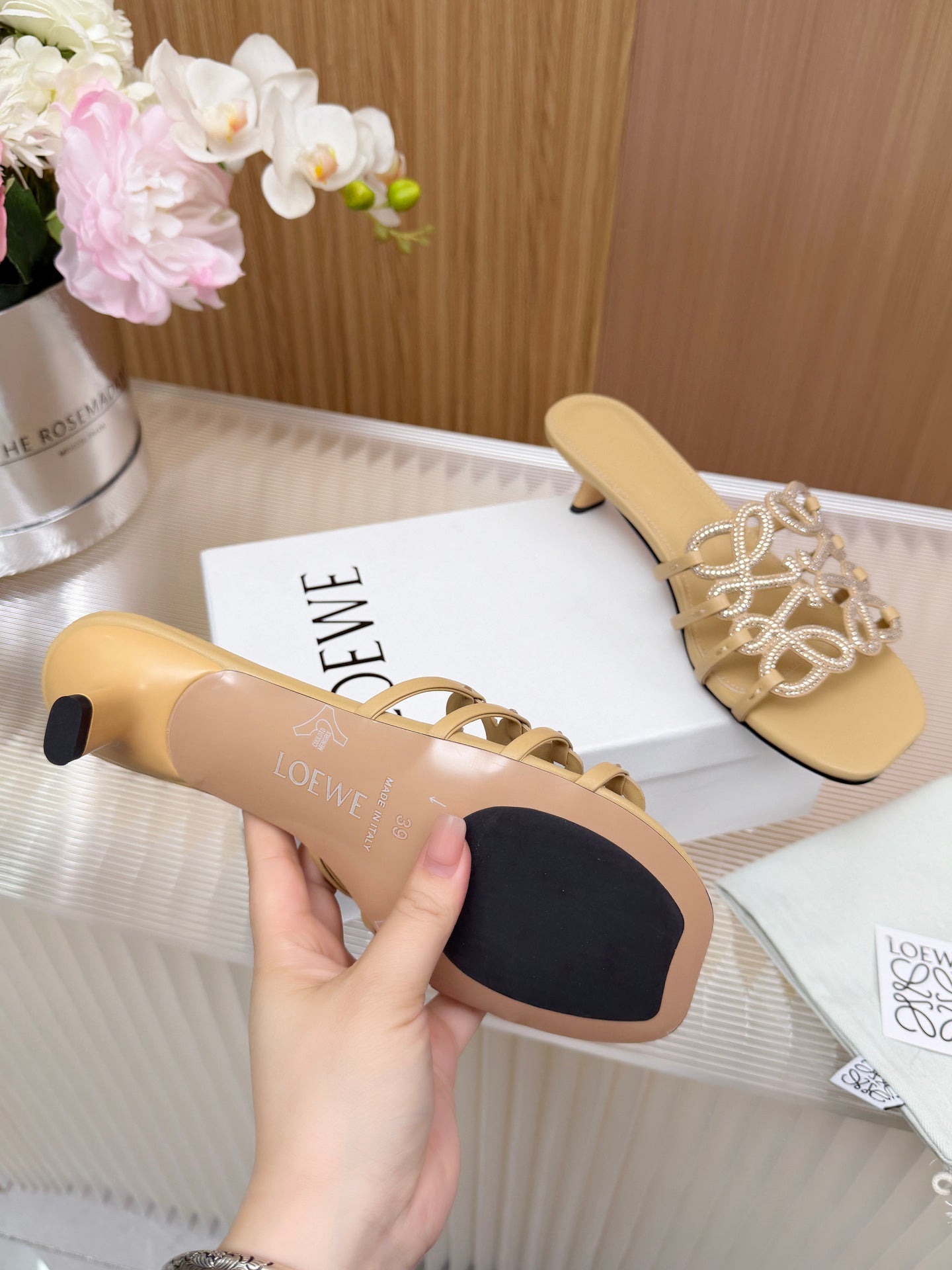 LOEWE 26S PETAL ANAGRAM SLIDE 45MM IN BEIGE SOFT CALFSKIN WITH CRYSTALS