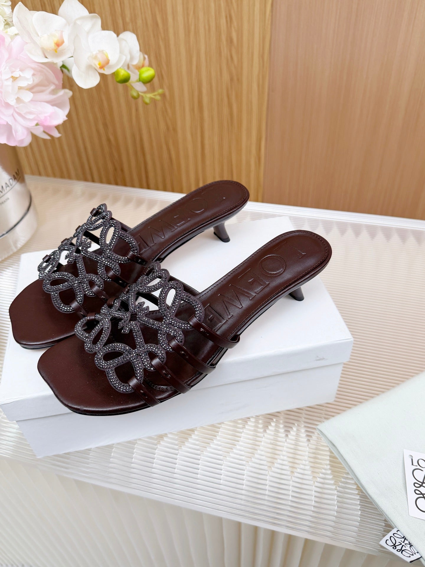LOEWE 26S PETAL ANAGRAM SLIDE 45MM IN DARK BROWN SOFT CALFSKIN WITH CRYSTALS