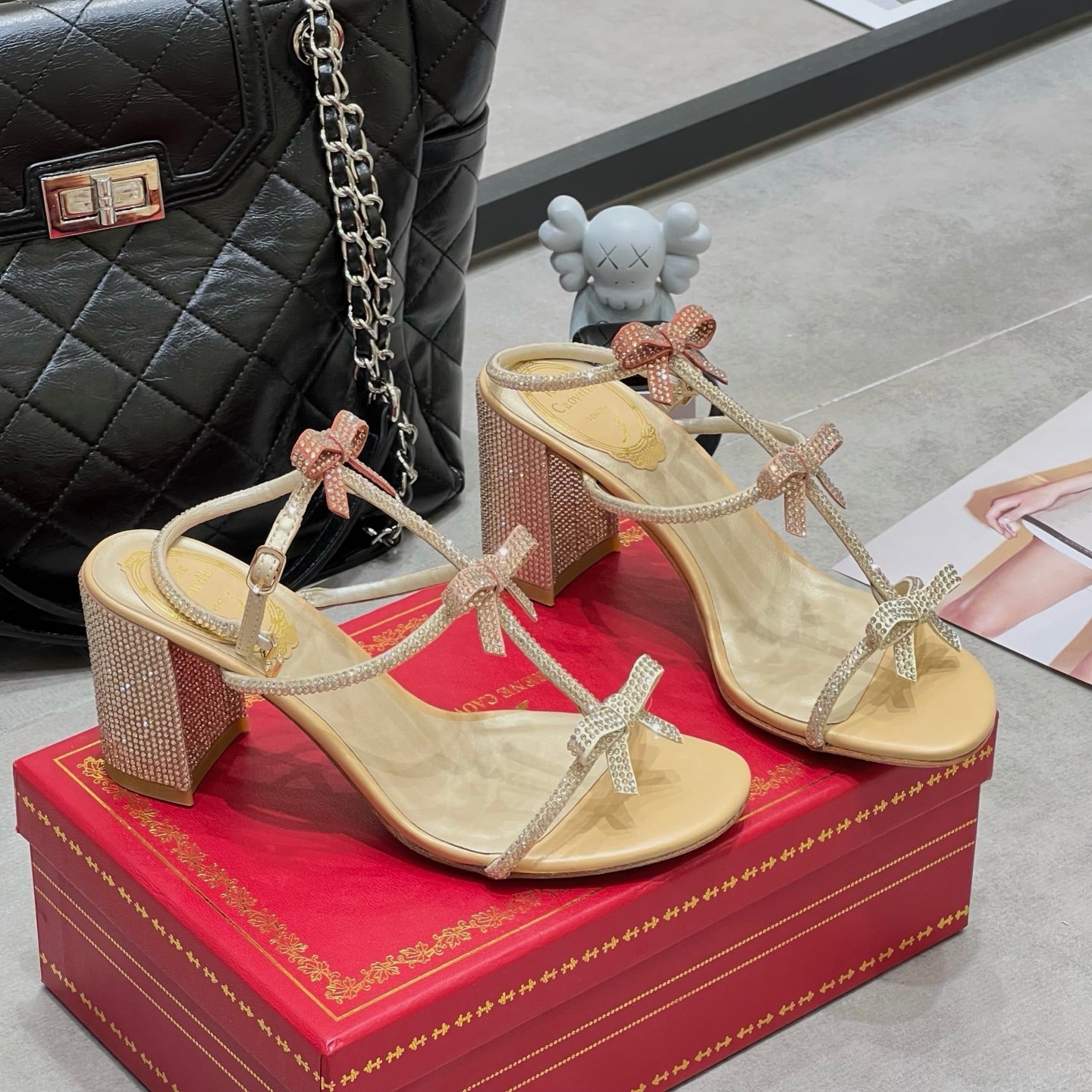RENE CAOVILLA 26S HEELED SANDALS 85 MM IN BEIGE LAMBSKIN WITH BOW