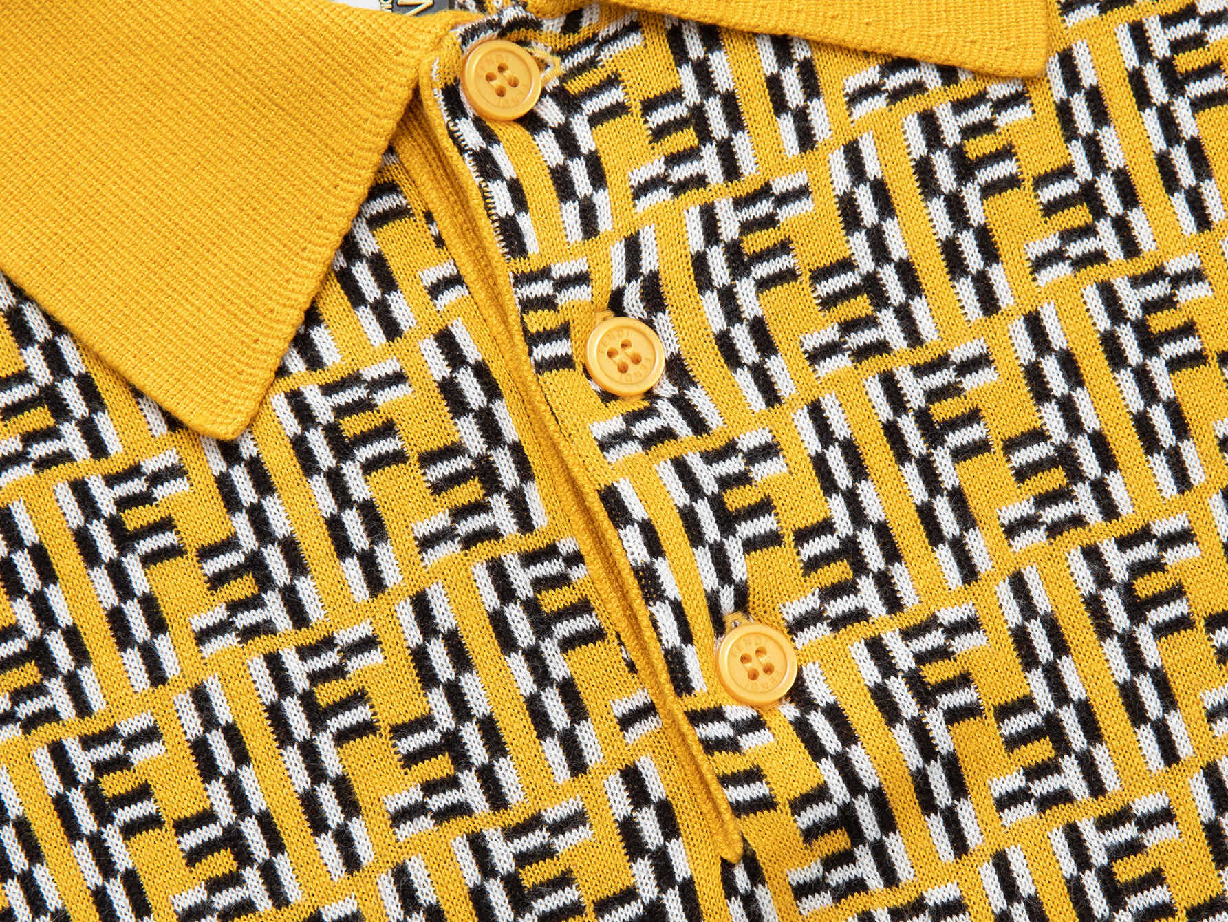 FENDI 26S SHORT SLEEVE KNIT POLO 218