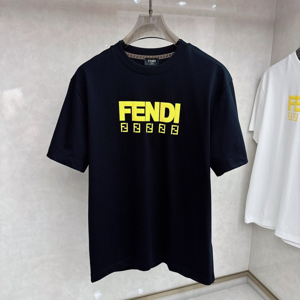 FENDI 26S SHORT SLEEVE T-SHIRT 092