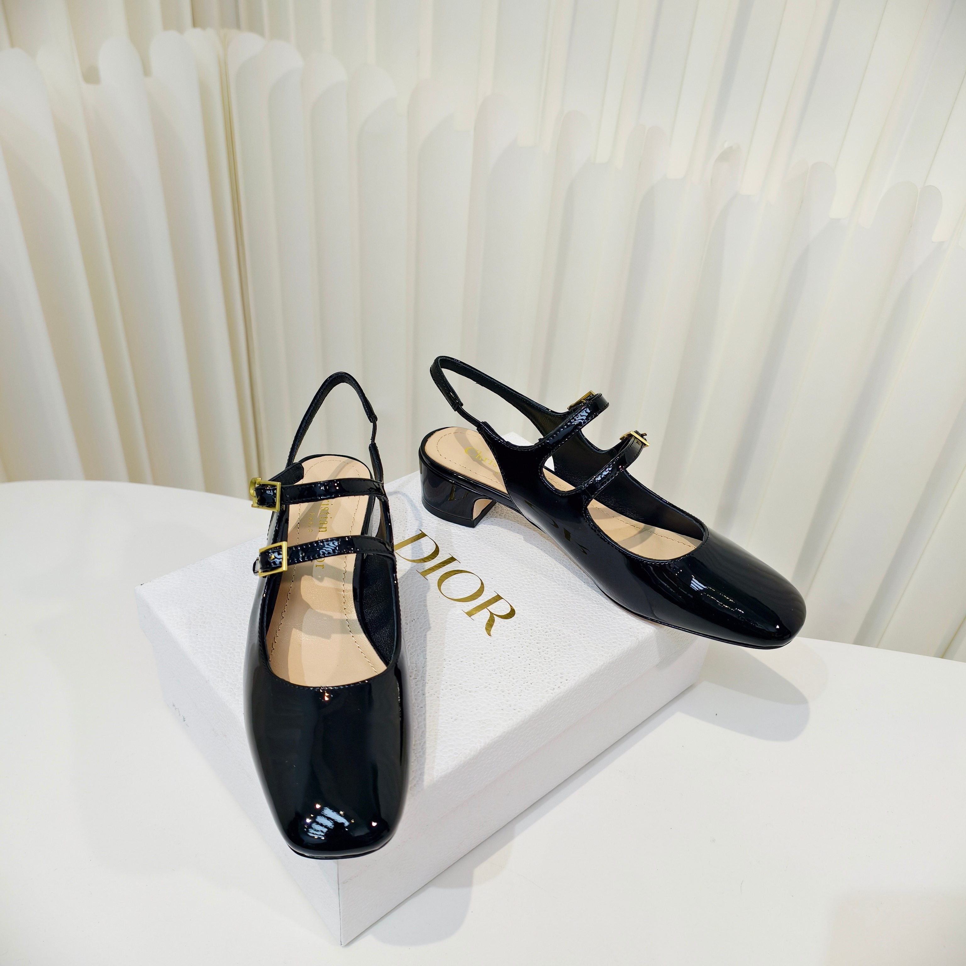 DIOR 26S SLINGBACK PUMP 40 MM IN BLACK PATENT CALFSKIN