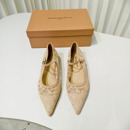 GIANVITO ROSSI 26S MARY JANE FLATS IN NUDE LACE FABRIC