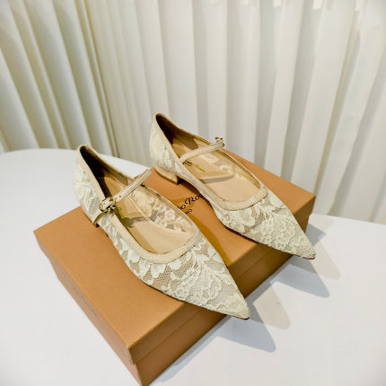 GIANVITO ROSSI 26S MARY JANE FLATS IN BEIGE LACE FABRIC