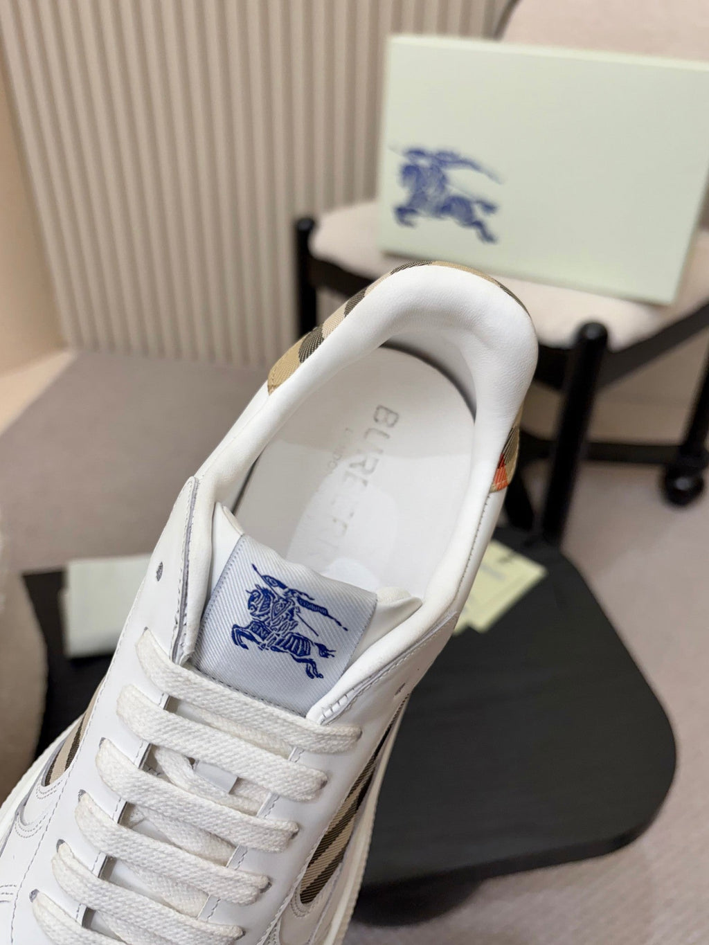 BURBERRY 26S SNEAKERS IN WHITE AND BROWN CALFSKIN