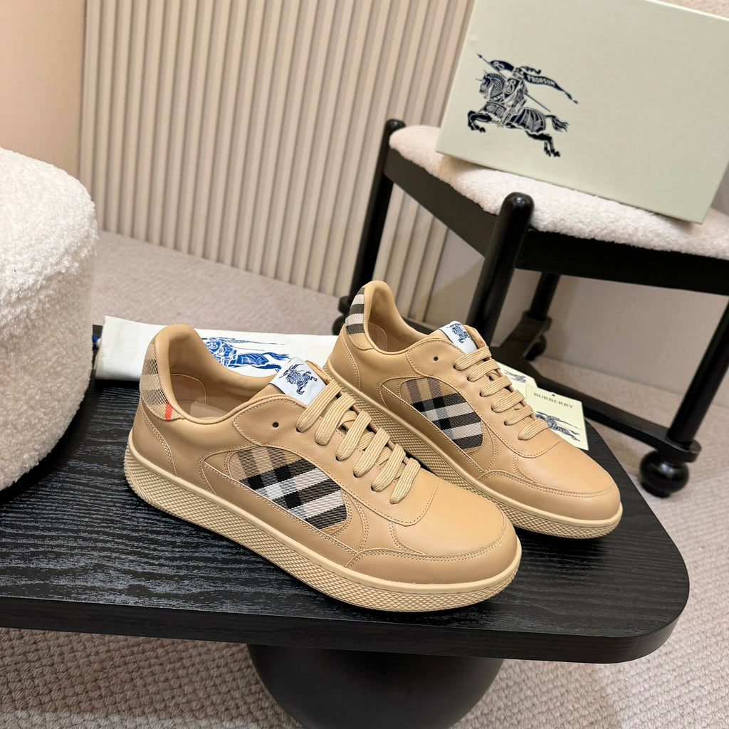 BURBERRY 26S SNEAKERS IN LIGHT BROWN AND BLACK CALFSKIN