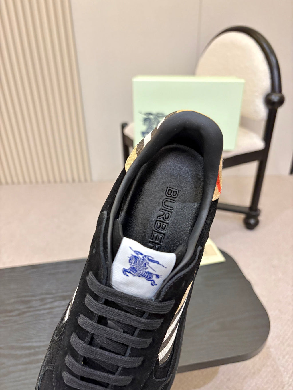 BURBERRY 26S SNEAKERS IN BLACK SUEDE