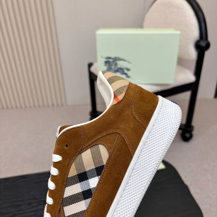 BURBERRY 26S SNEAKERS IN BROWN SUEDE