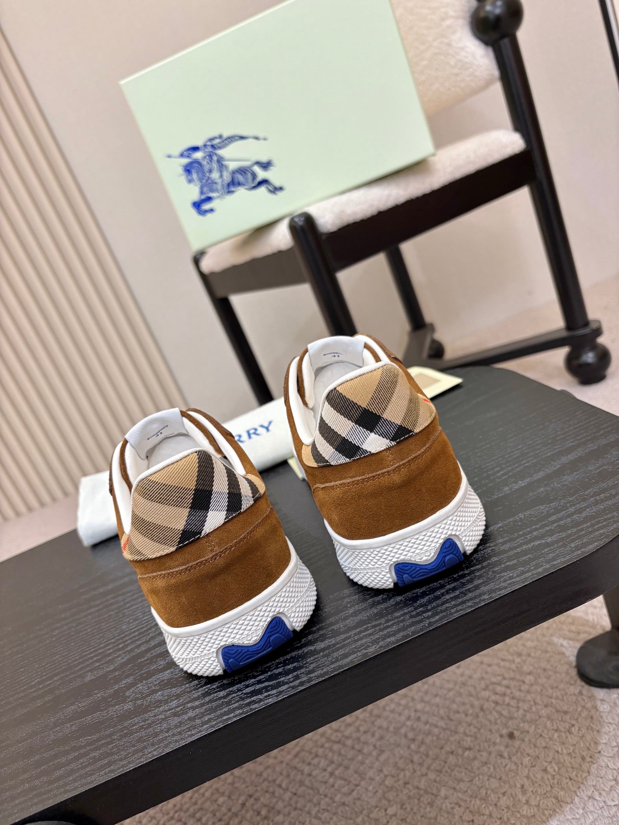 BURBERRY 26S SNEAKERS IN BROWN SUEDE