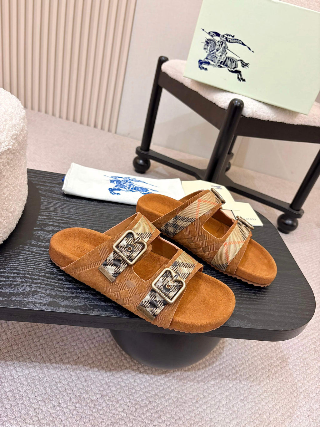 BURBERRY 26S DOUBLE BUCKLE SANDALS IN ORANGE BROWN SUEDE