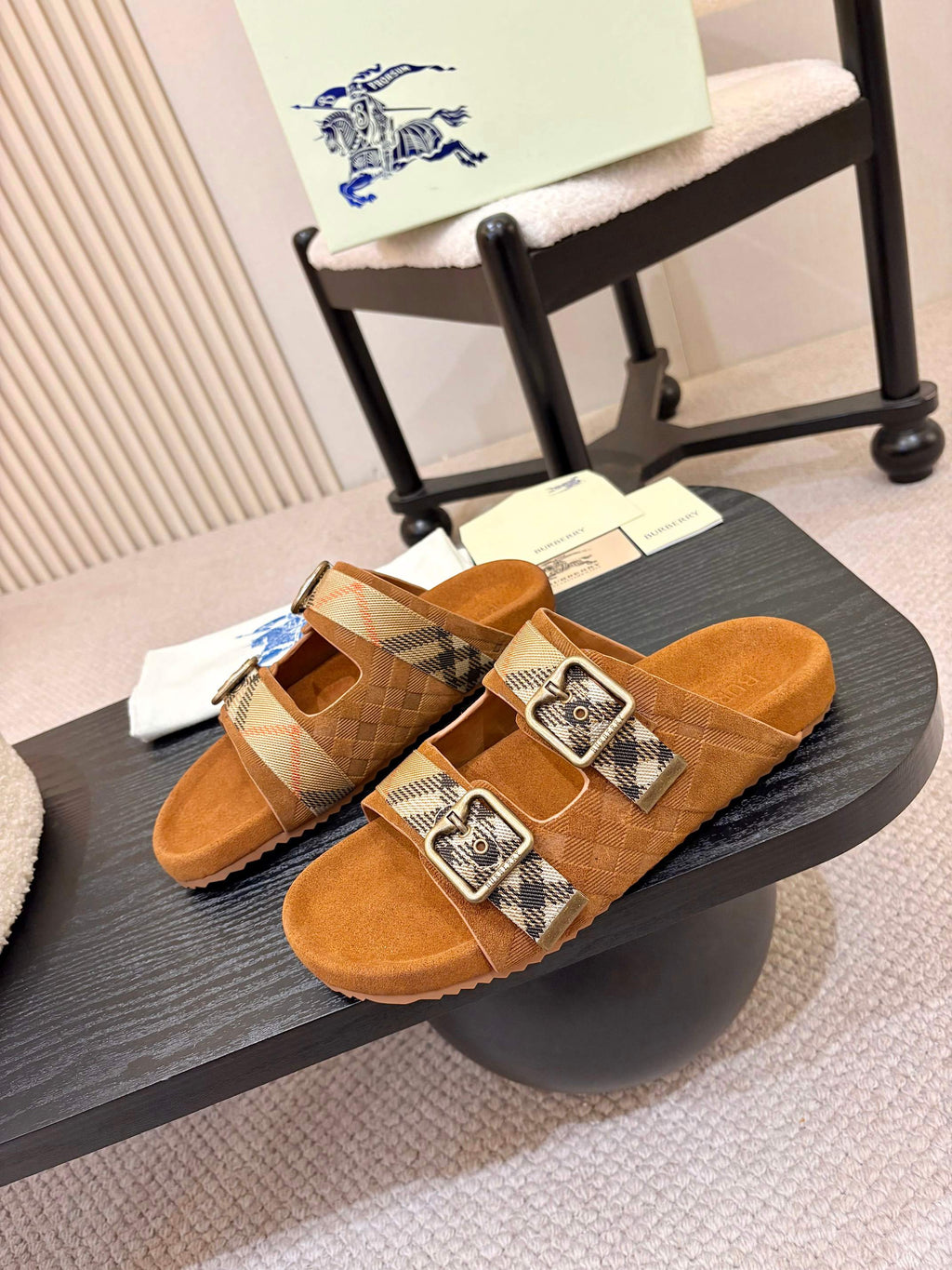 BURBERRY 26S DOUBLE BUCKLE SANDALS IN ORANGE BROWN SUEDE