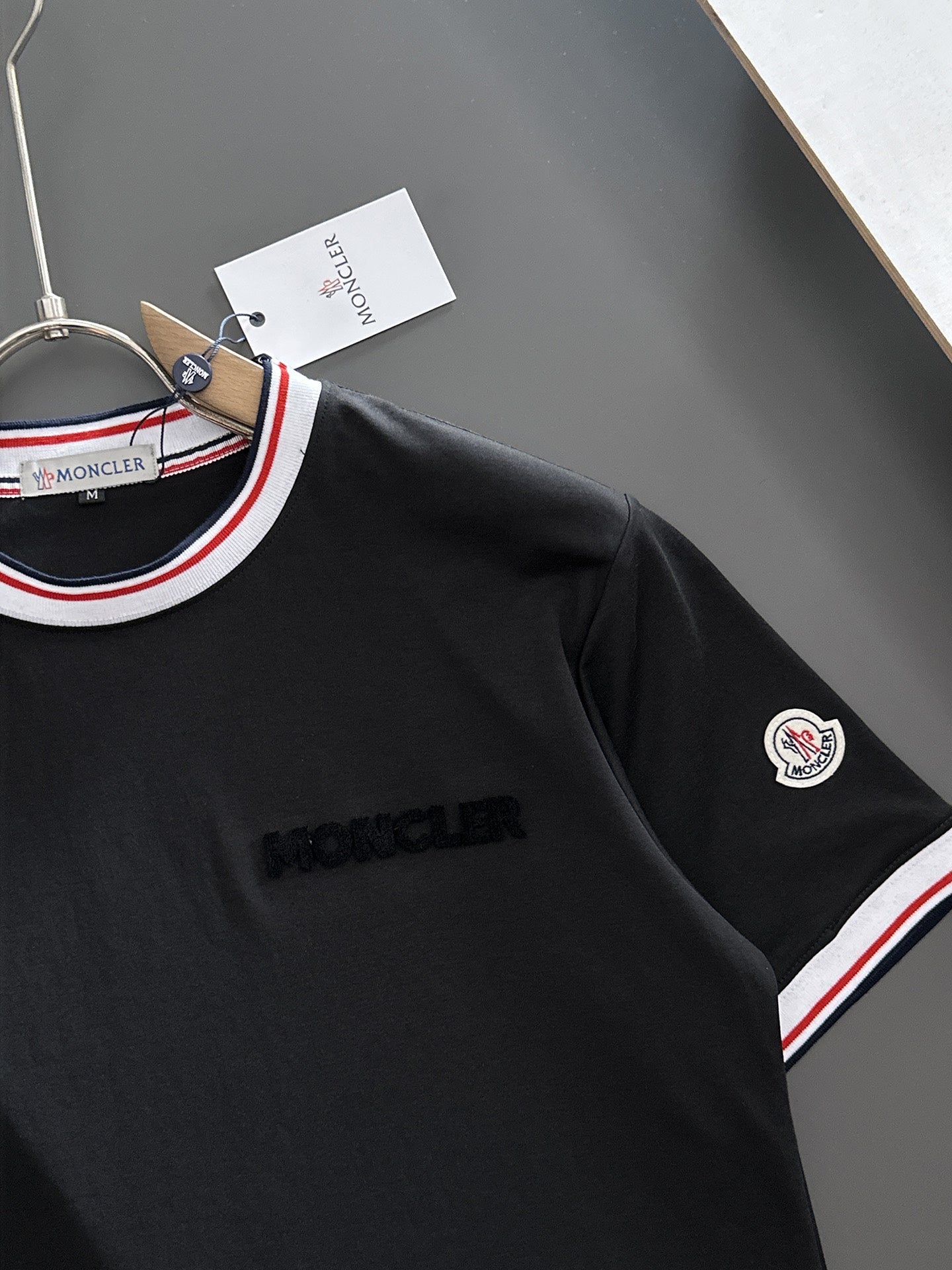 MONCLER 26S SHORT SLEEVE T-SHIRT 661