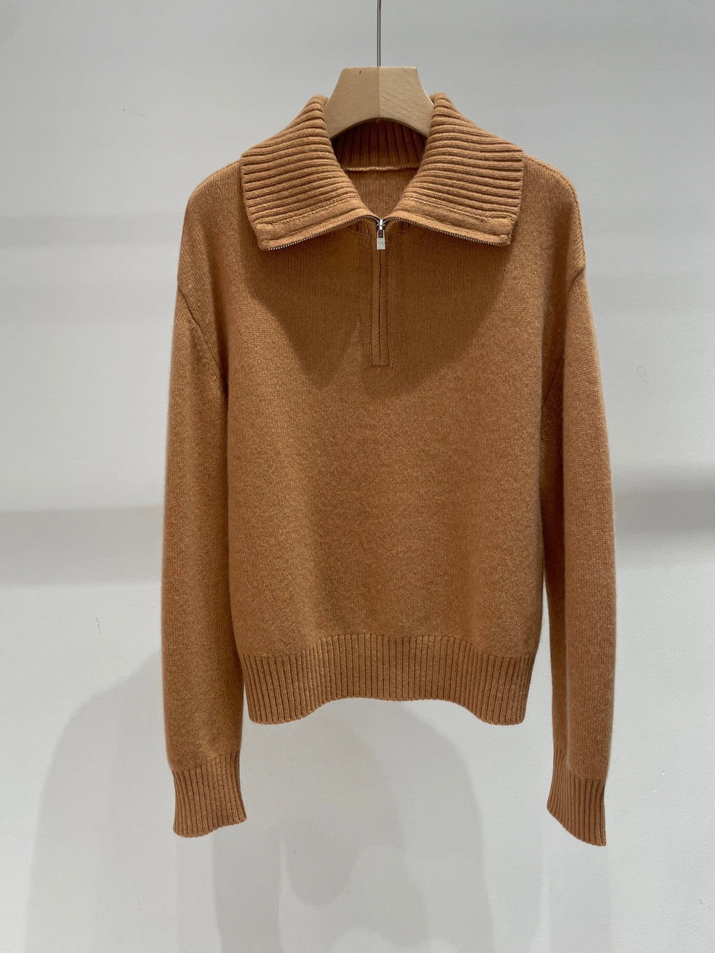 LP SWEATER STYLE 234