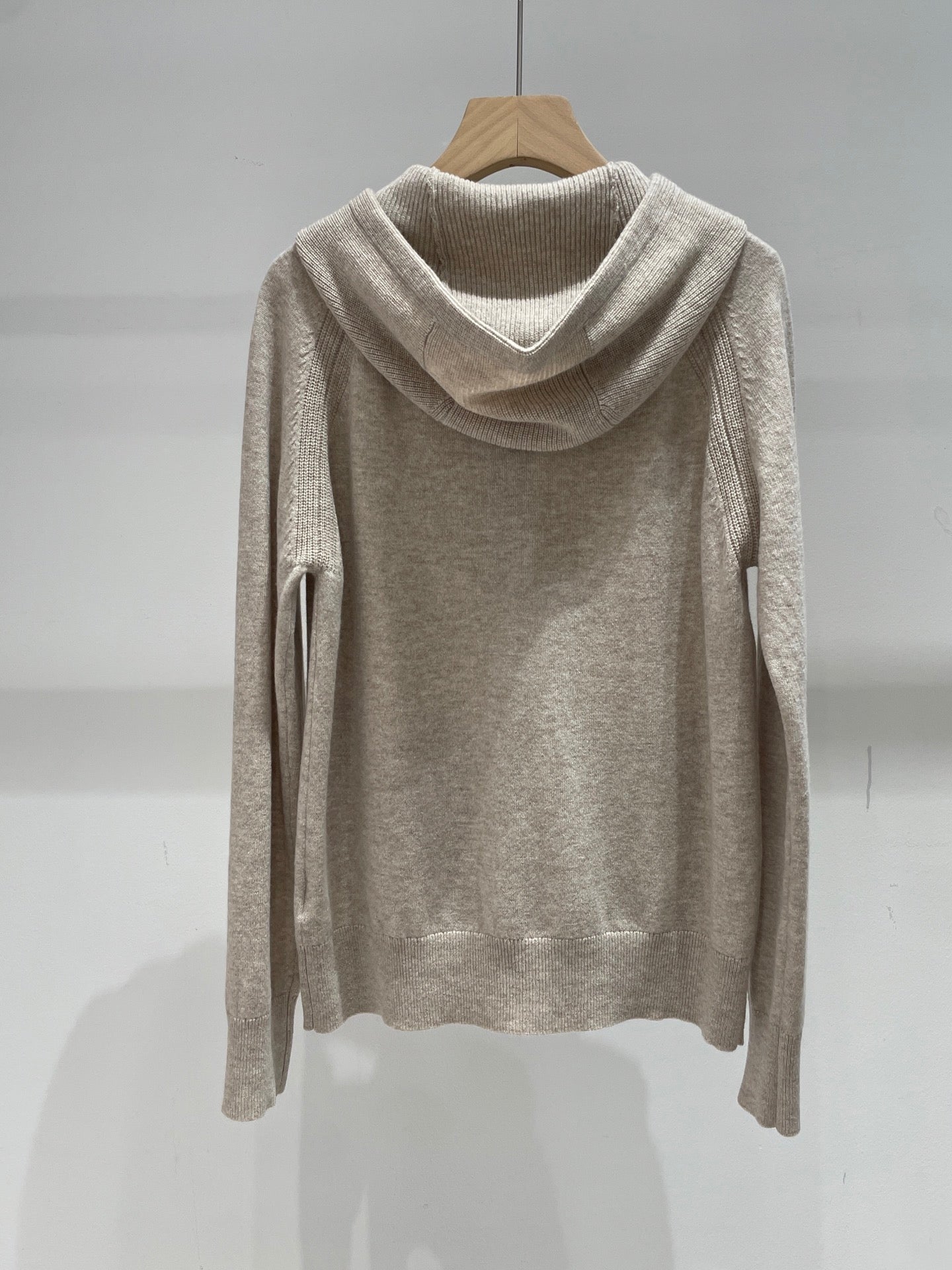 LP CARDIGAN STYLE 238