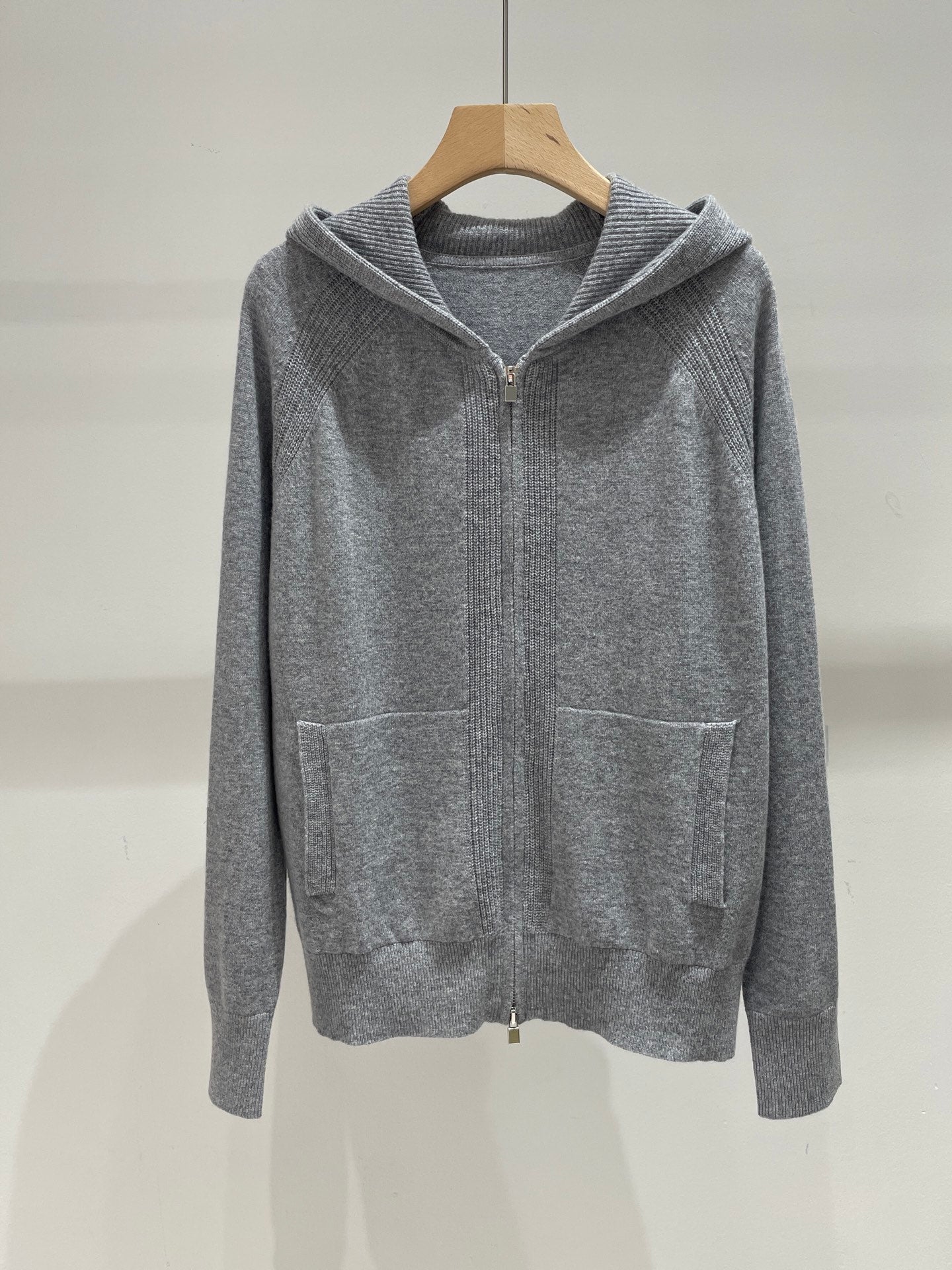 LP CARDIGAN STYLE 237