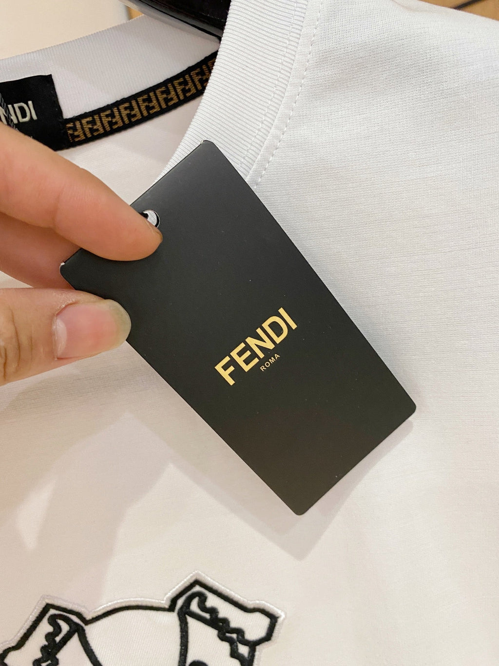 FENDI 26S SHORT SLEEVE T-SHIRT 089