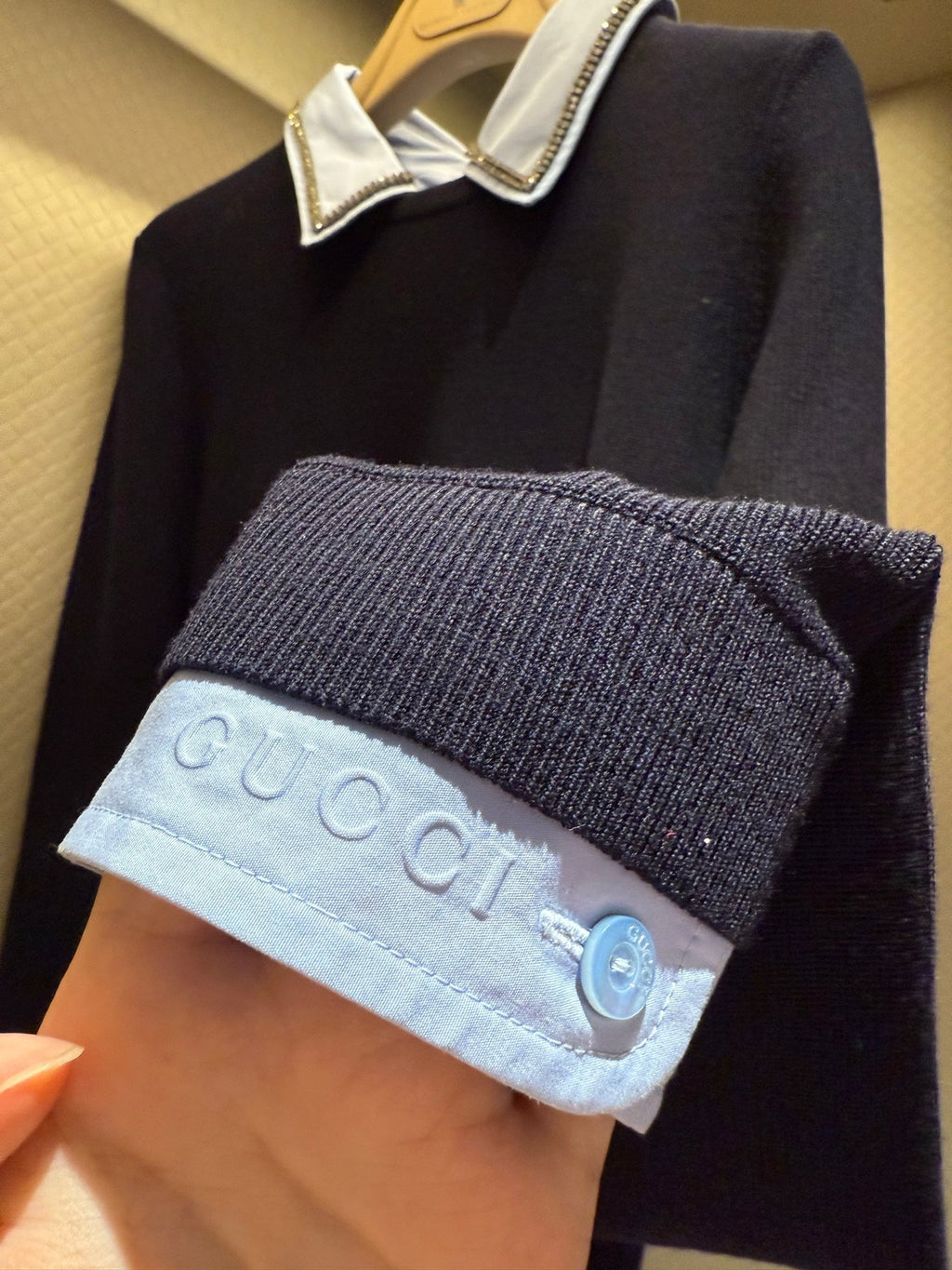GUCCI 26S CARDIGAN 239
