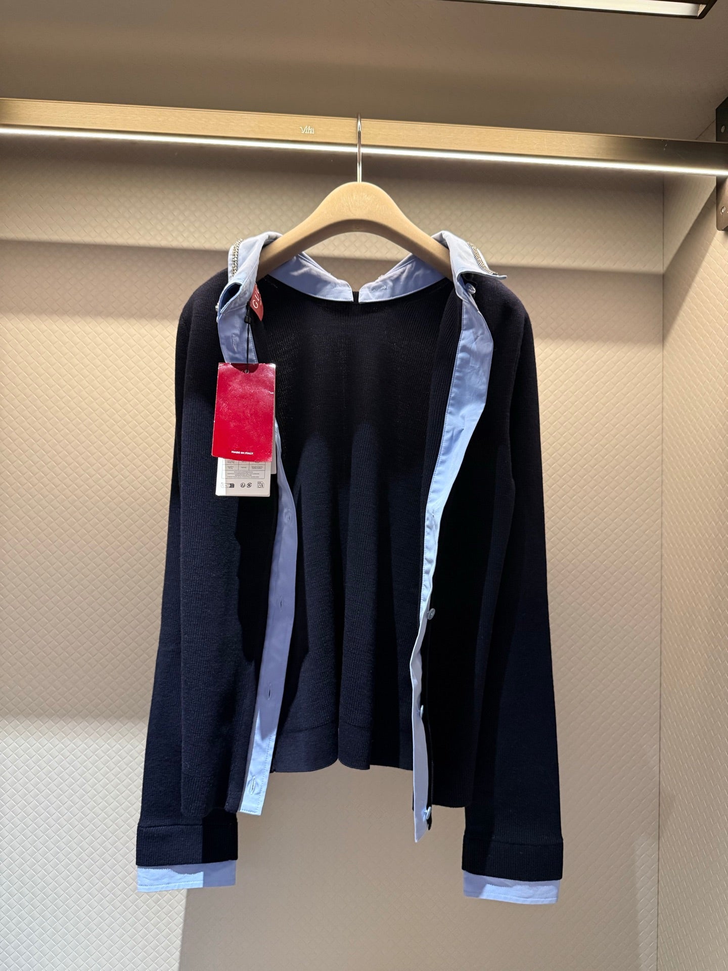 GUCCI 26S CARDIGAN 239