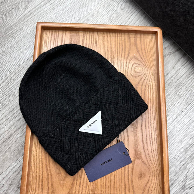 BEANIE HAT IN BLACK WOOL AND RABBIT FUR 342038