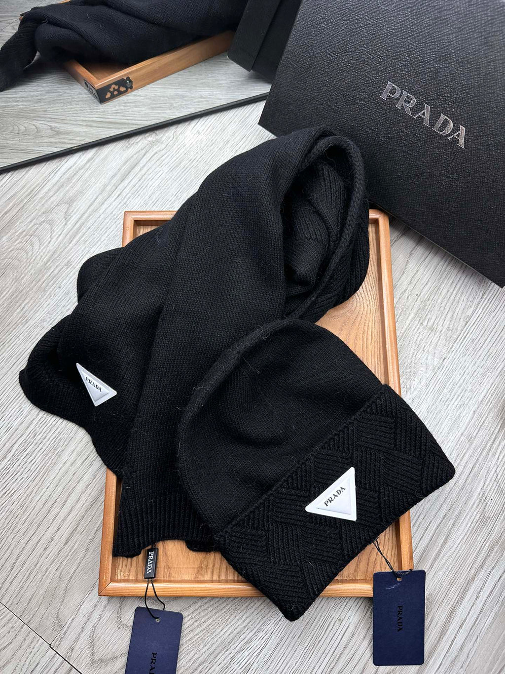 SET SCARF AND HAT IN BLACK WOOL AND RABBIT FUR 397410