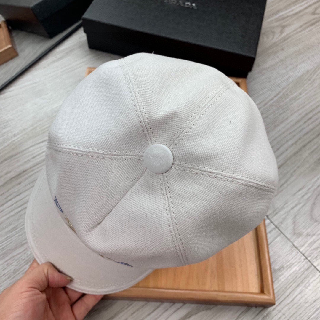 BASEBALL HAT IN WHITE FABRIC 269984