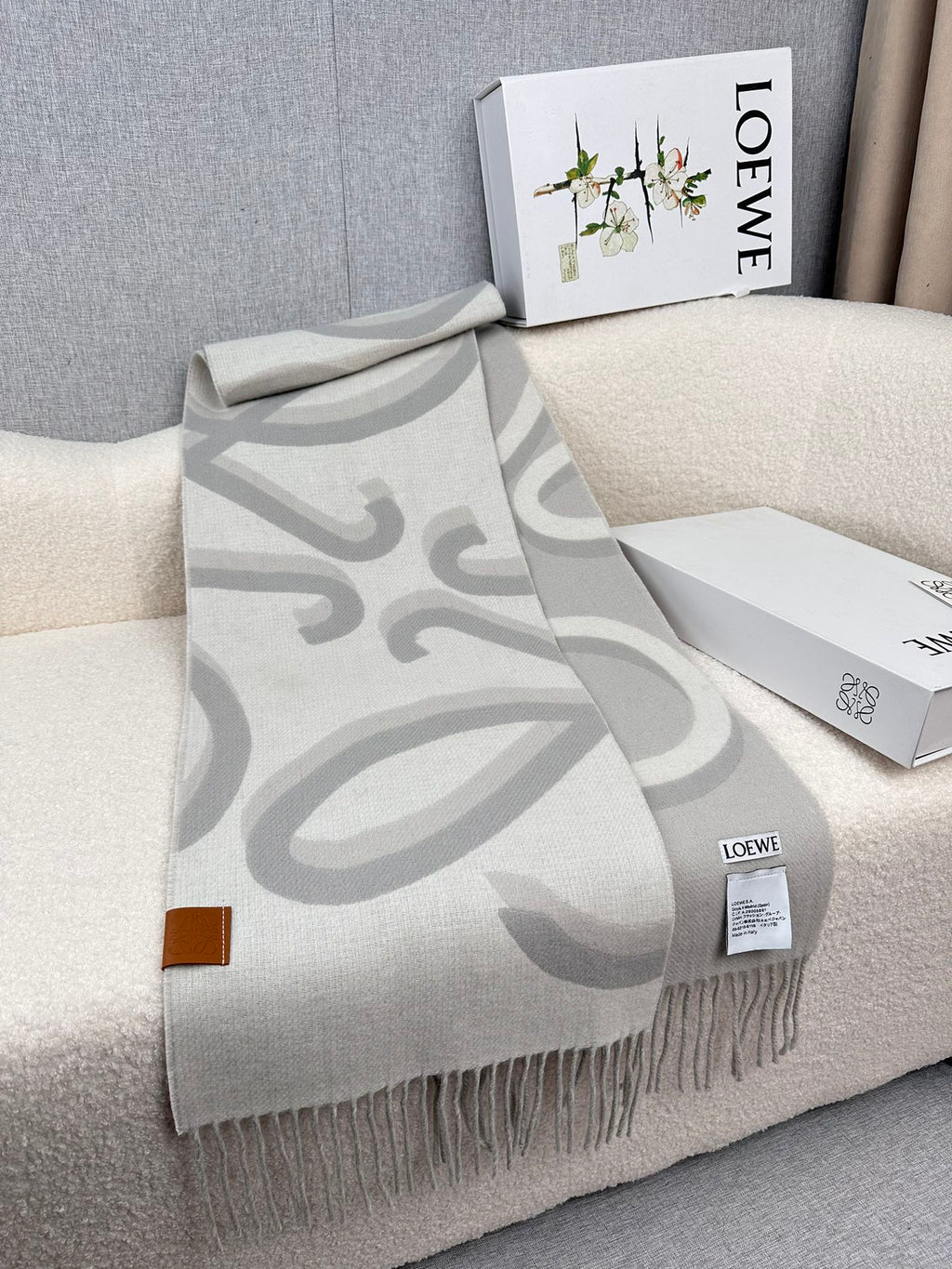 LOEWE 26S SCARF 180 IN CASHMERE 508522